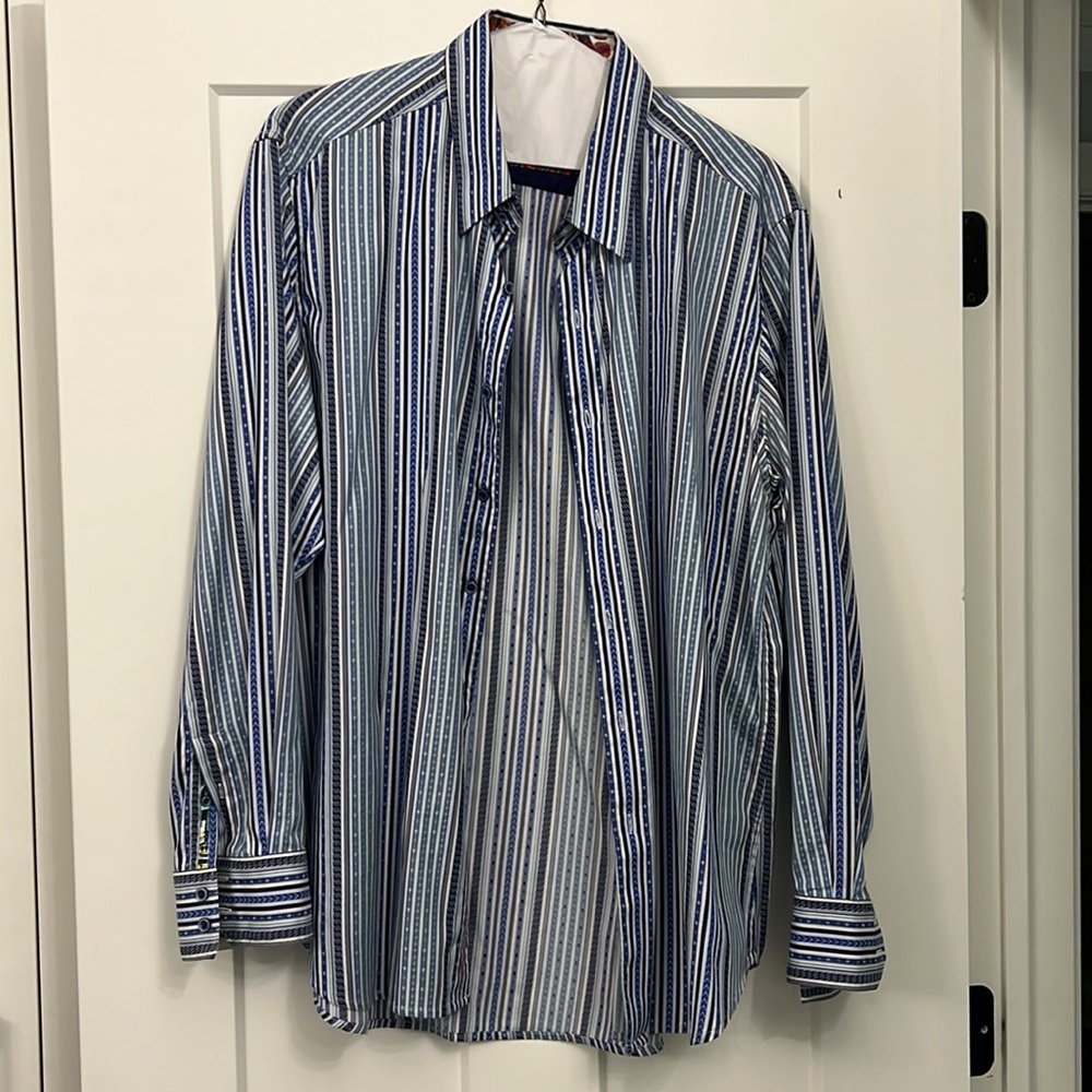 Robert Graham Men’s Button Up Shirt